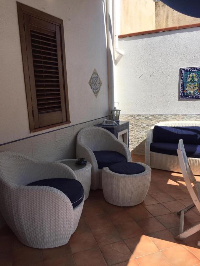 Apartment With Terraces And Private Jacuzzi - San Vito 400M From Beach San Vito Lo Capo Eksteriør billede