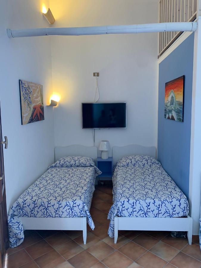 Apartment With Terraces And Private Jacuzzi - San Vito 400M From Beach San Vito Lo Capo Eksteriør billede
